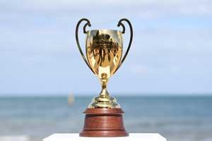 Caulfield Cup-Trophy 